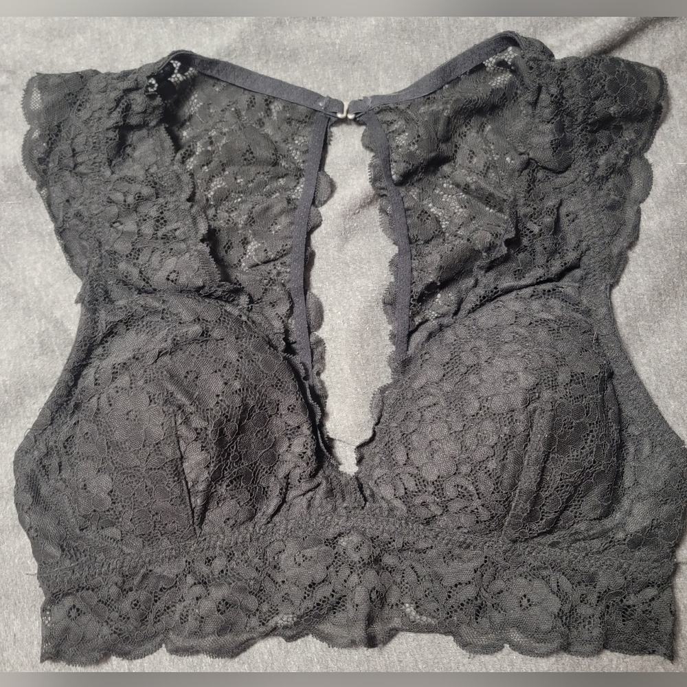 5/$30 Bra' - Picture 7 of 10